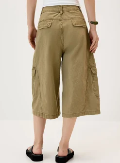 Wide-leg cargo jort