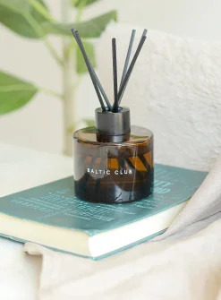Willow Blossom reed diffuser