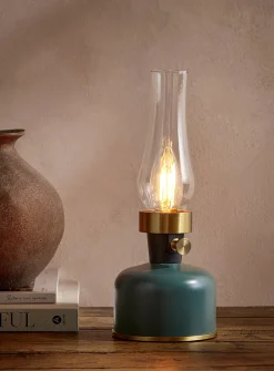 Wireless indoor-outdoor lantern