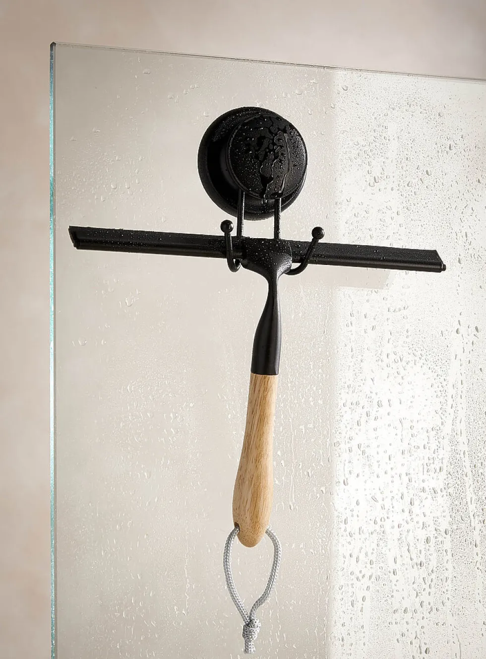 Wood and metal squeegee