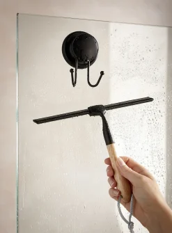 Wood and metal squeegee