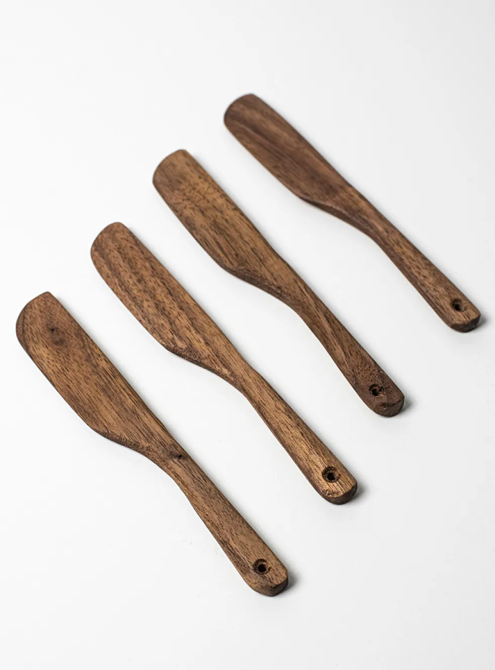 Wooden spreading knives