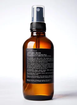 Woody room spray