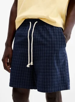 Woven check short