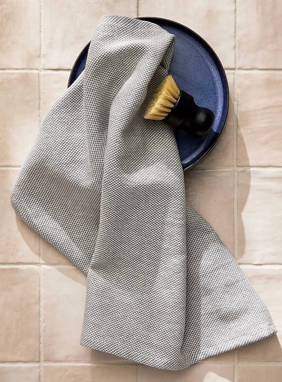 Woven checkers tea towel