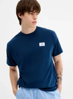Woven label T-shirt