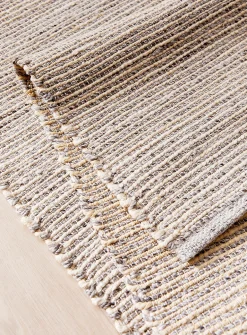 Woven stripes reversible artisanal rug