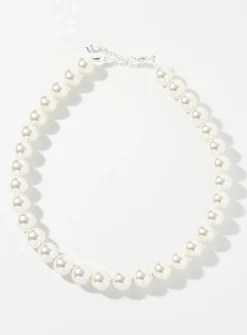 XL pearl necklace