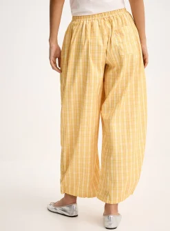 Yellow checkers parachute pant
