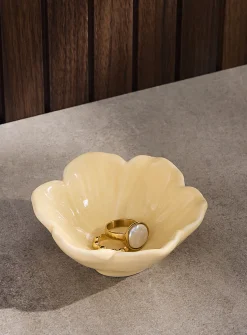Yellow flower small tray