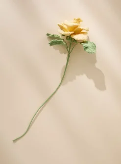 Yellow rose imitation crocheted branch