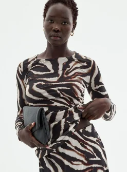 Zebra mesh round-collar top