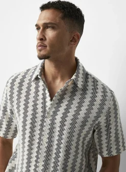 Zigzag jacquard shirt
