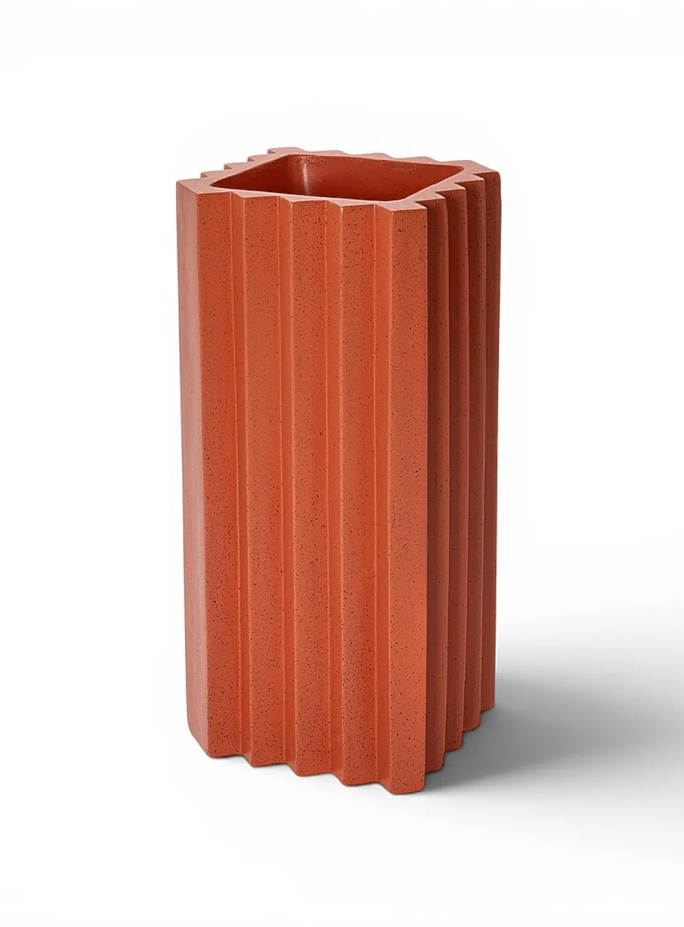 Zigzag triangular bands indoor/outdoor planter