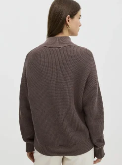 Zipped mock neck shaker rib sweater