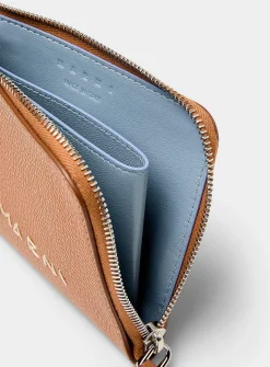 Zippered-closure leather wallet