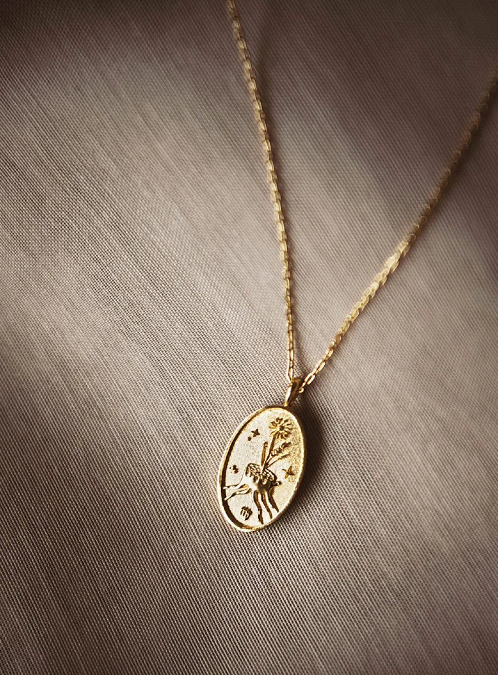 Zodiac sign gold pendant necklace