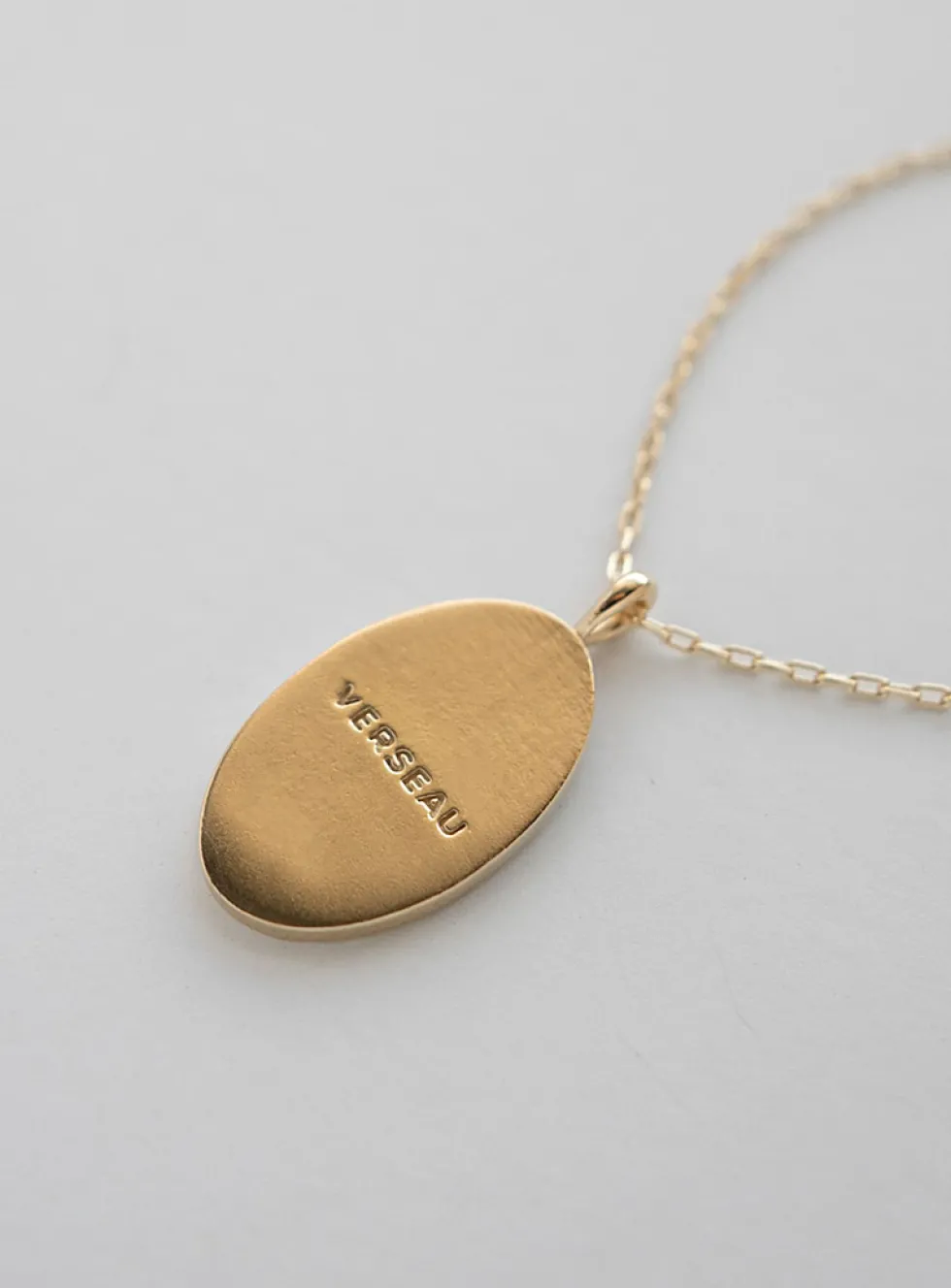 Zodiac sign gold pendant necklace