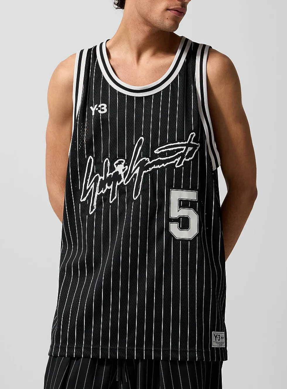 Anthony Edwards basketball tank