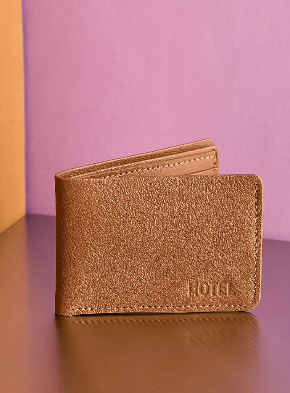 Bifold leather wallet