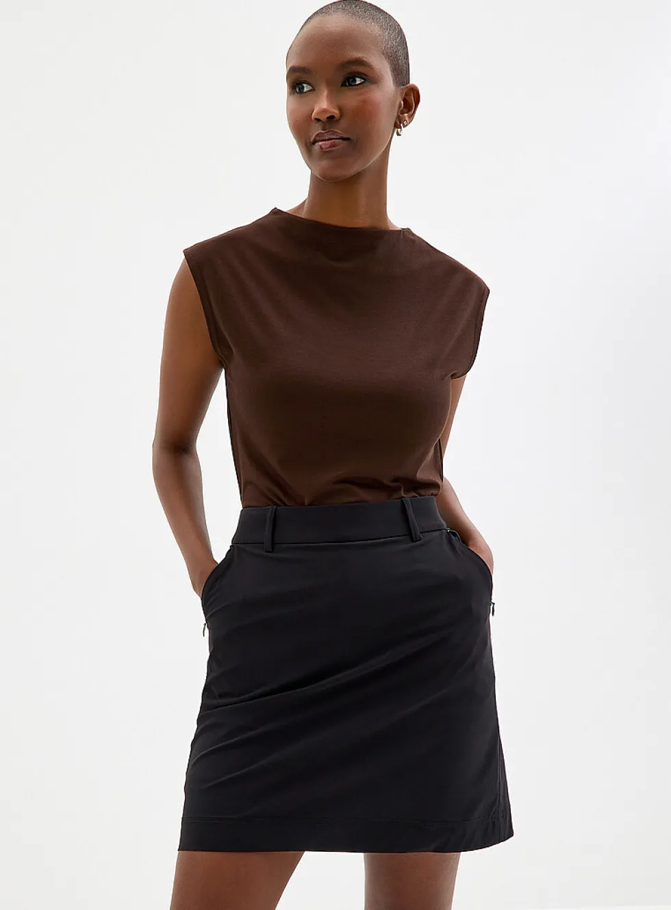 Comfort-waist technical fabric skort