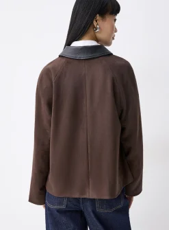 Contrasting collar faux-suede jacket