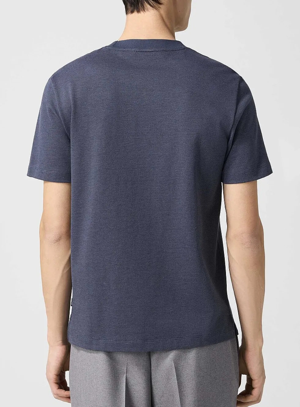 Contrasting-collar jacquard microprint tee