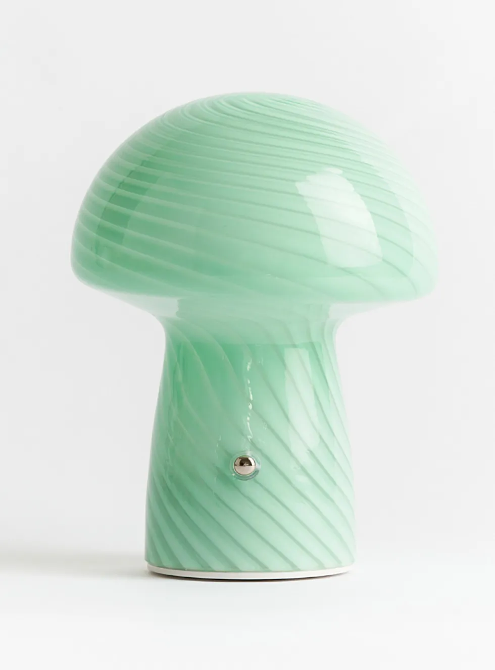 Cordless mushroom table lamp