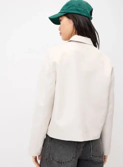 Cream-coloured cropped faux-suede jacket