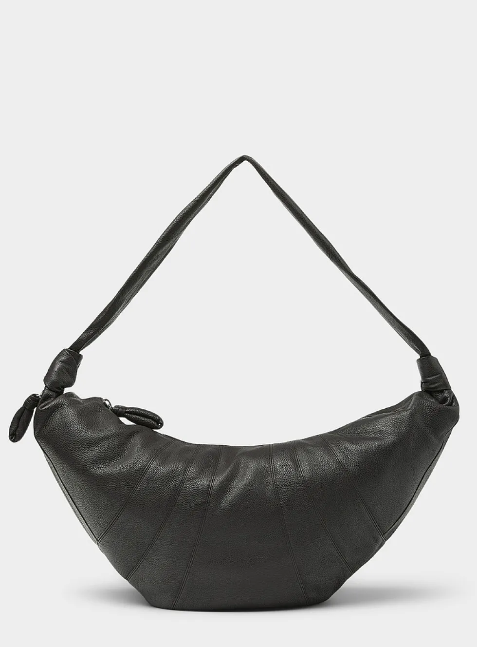 Croissant large grained leather bag