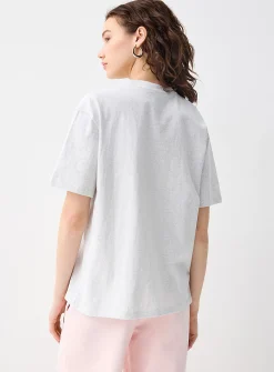 Cute embroidery loose T-shirt