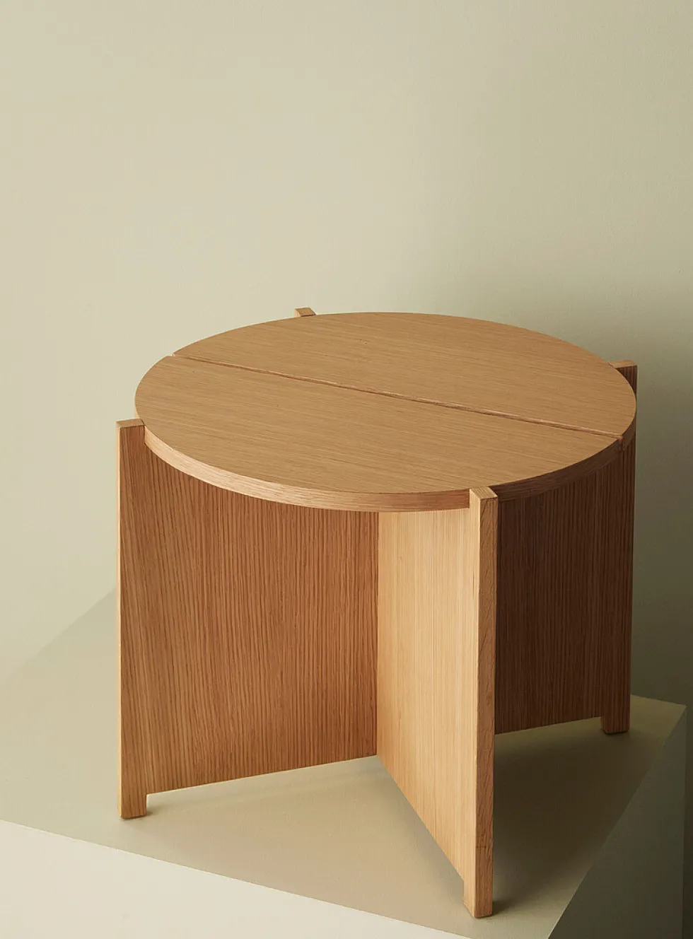 Dash natural wood side table