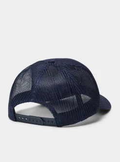 Deer illustration trucker cap