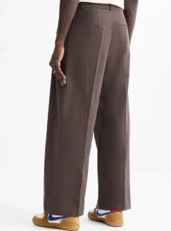 Double-pleat baggy chinos
