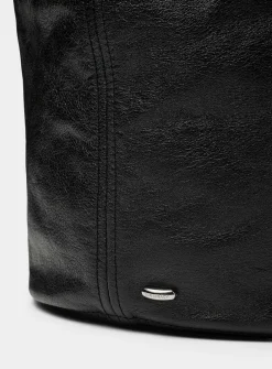 Drip leather handbag