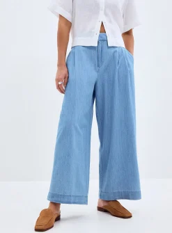 Elastic waist flowy jean