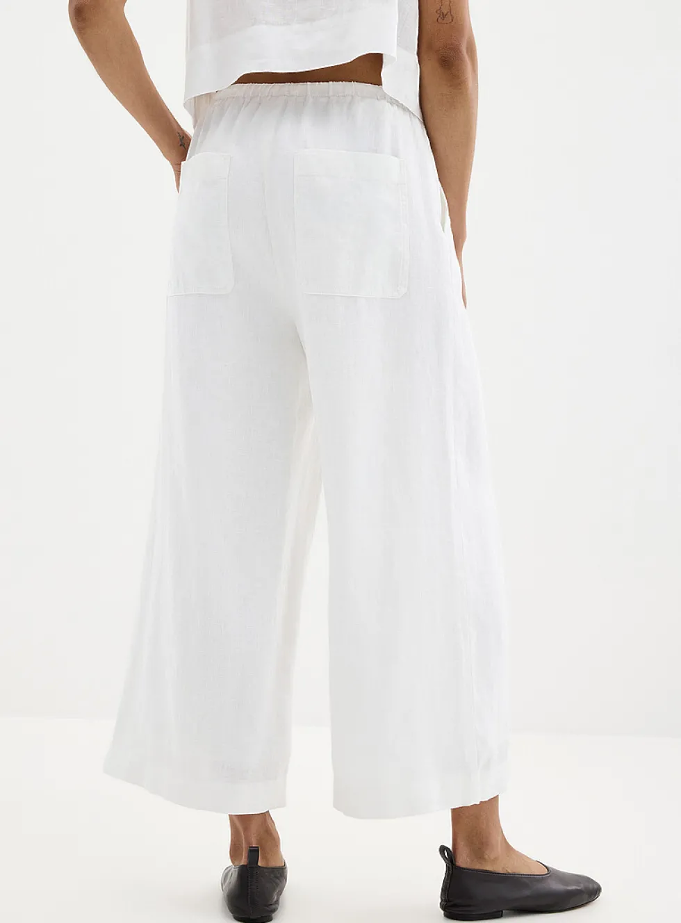 Elastic waist pure linen capri pant
