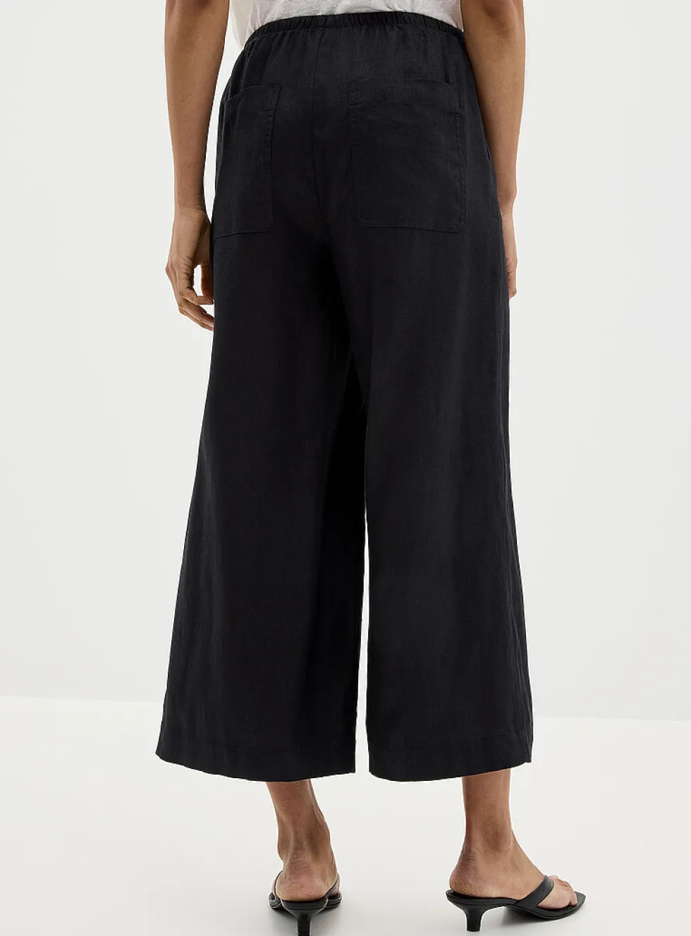 Elastic waist pure linen capri pant