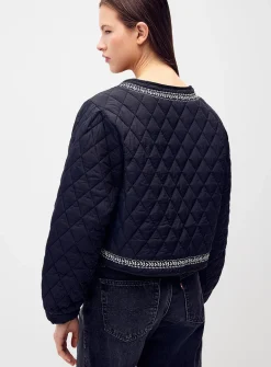 Embroidered flowers quilted jacket
