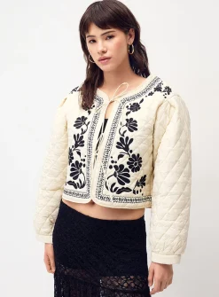Embroidered flowers quilted jacket