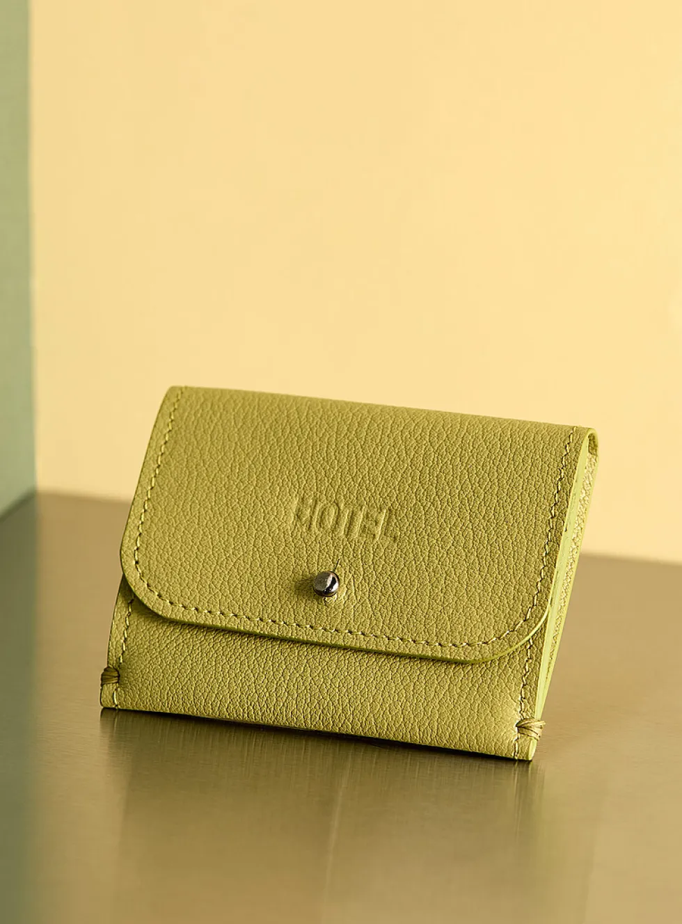 Enveloppe leather wallet