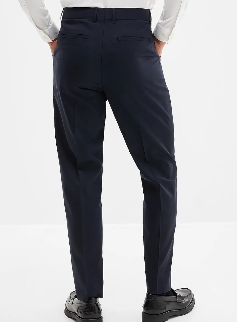 Essential navy pant
