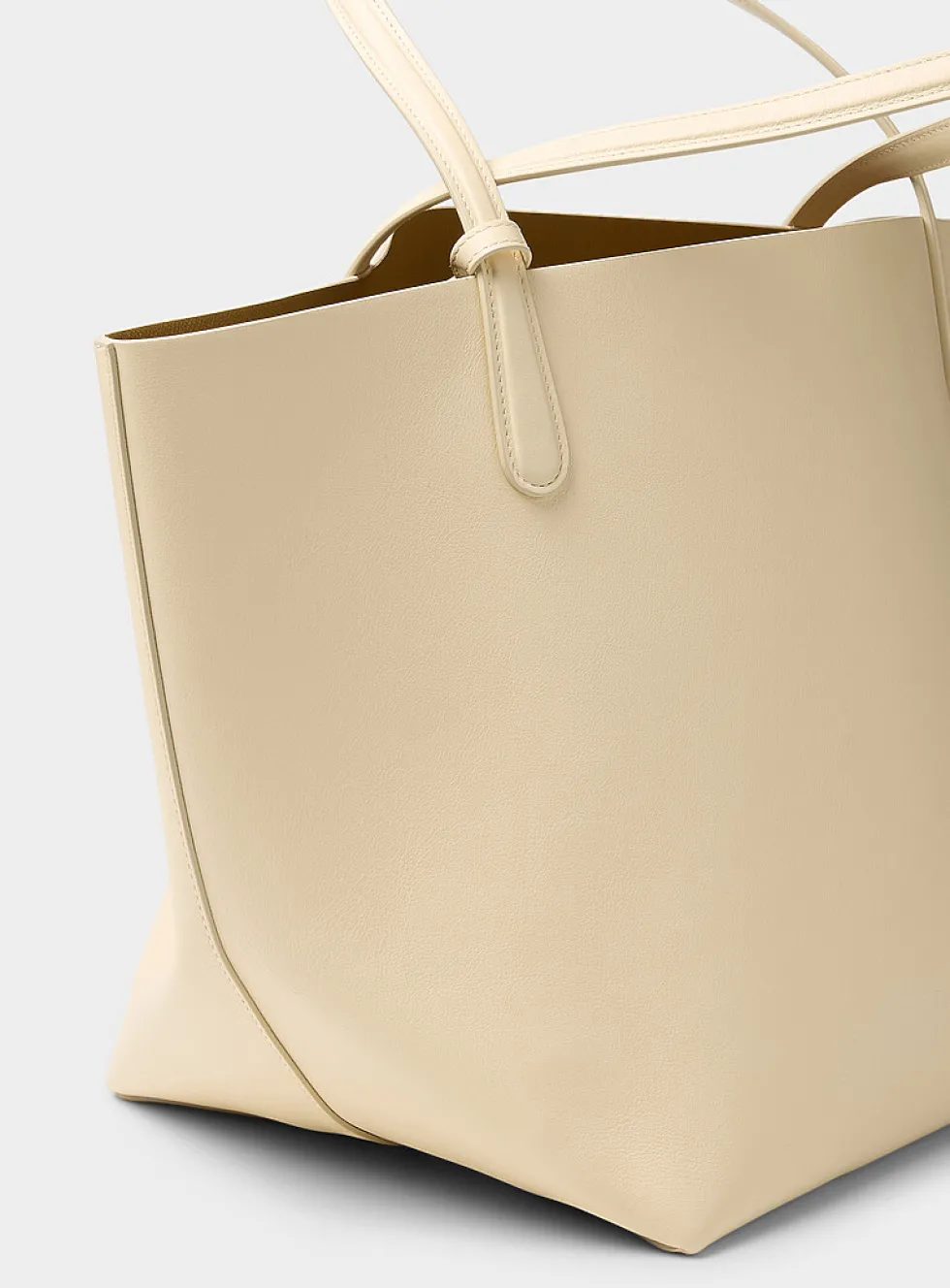 Everyday chocolate grained leather XL tote bag