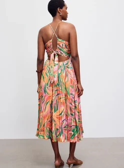 Exotic flowers pleated maxi dress