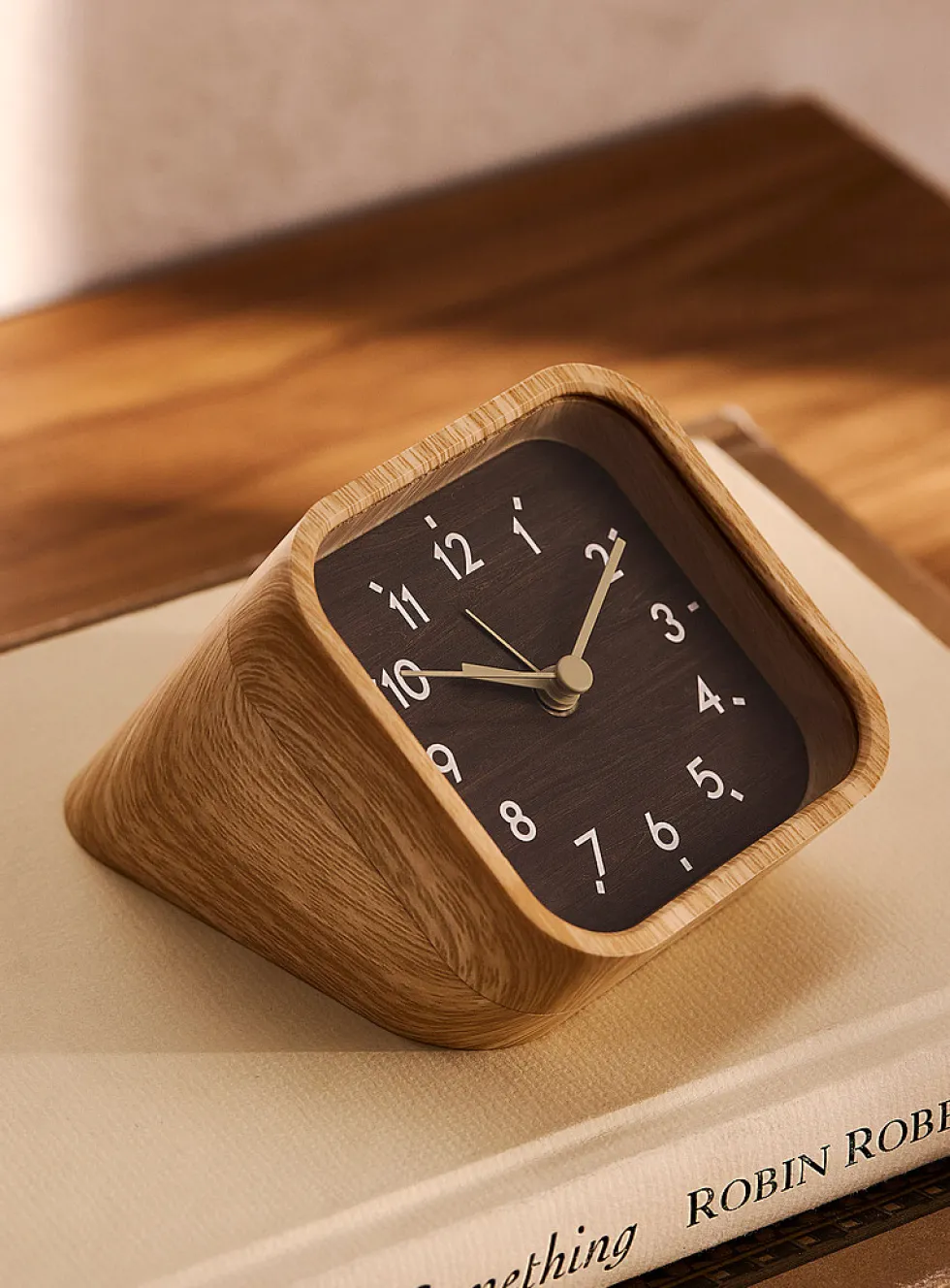 Faux-wood table clock