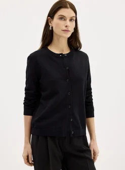 Fine-knit solid essential cardigan