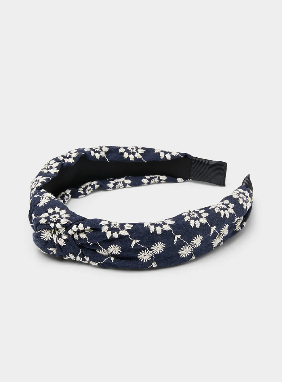 Floral openwork knotted headband