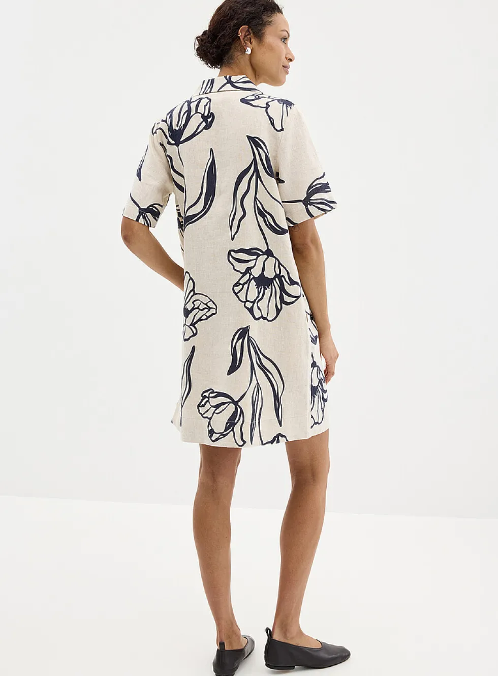 Floral sketches straight-fit linen dress