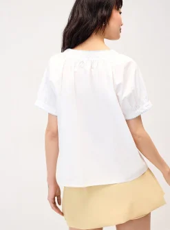 Flower buttons poplin shirt