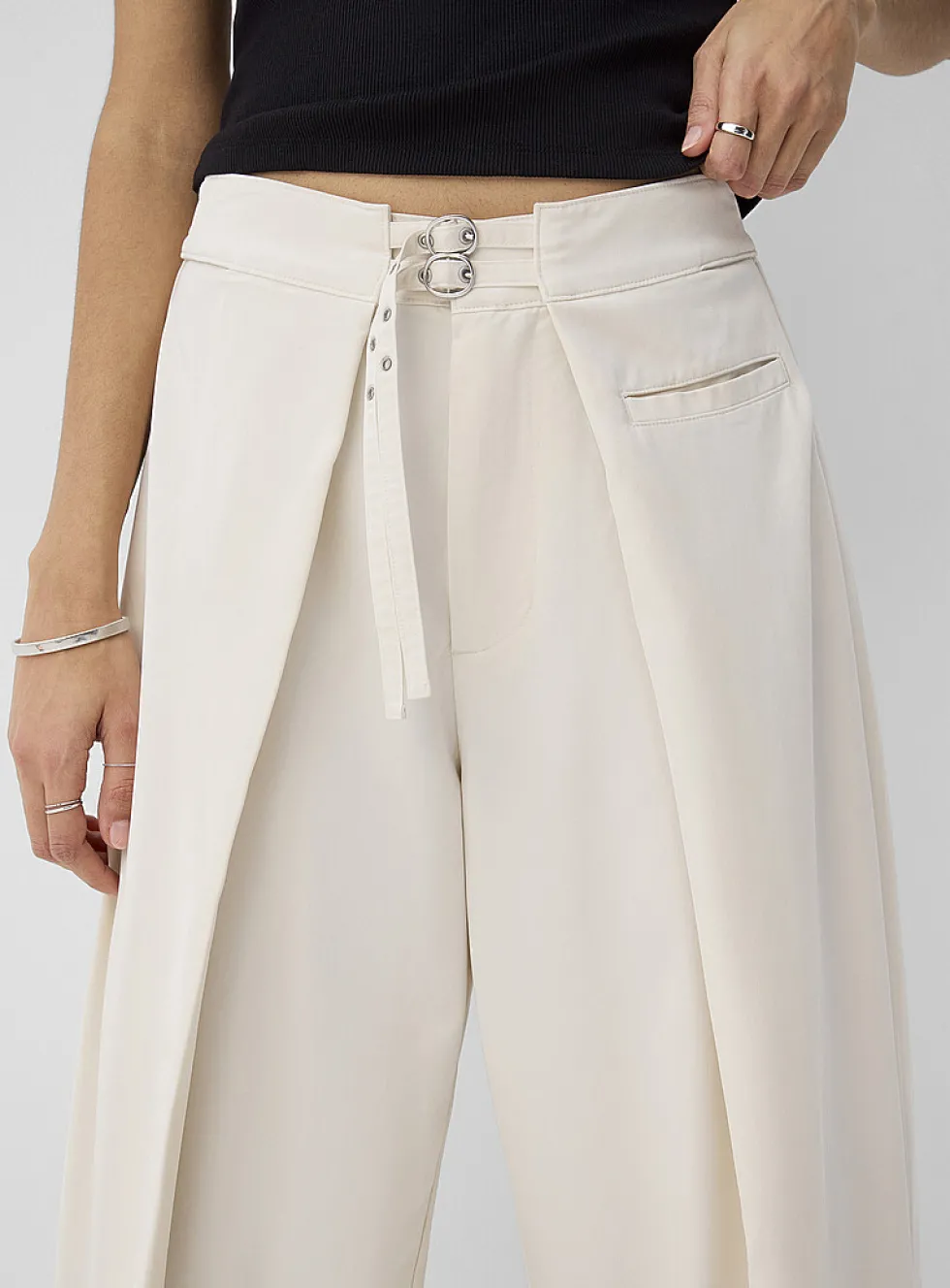 Flowing two-belt wraparound pant